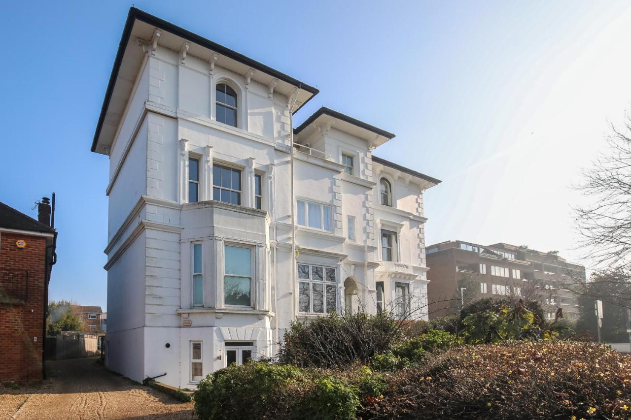 Riverside Central Kingston Flat 1B Surbiton 외부 사진